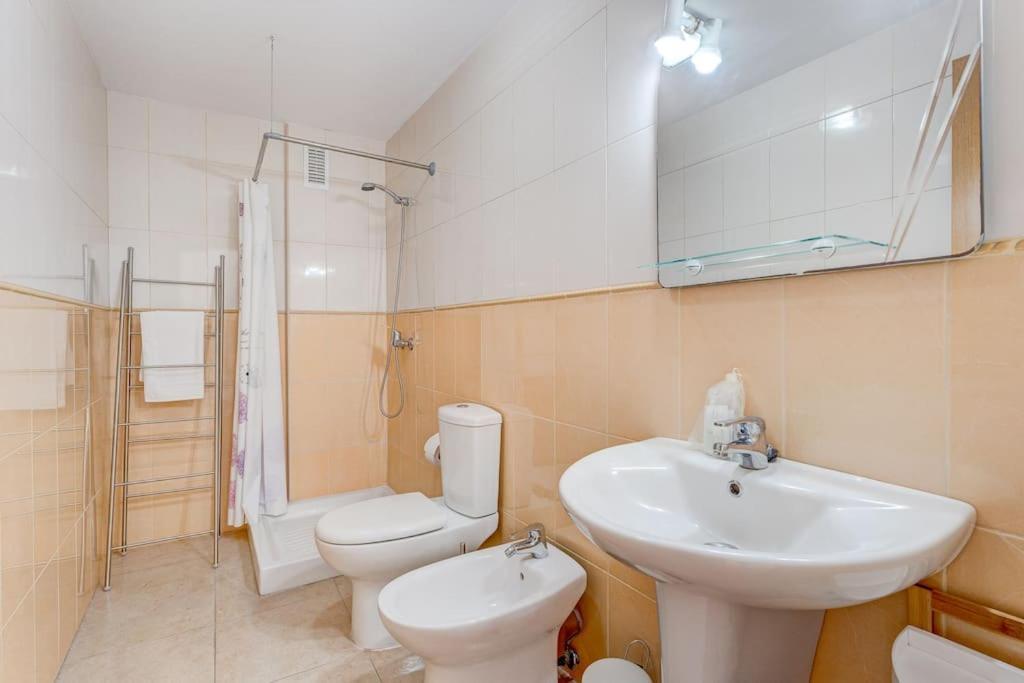 Pleasant Duplex San Juan With 2 Bedrooms เกีย เด อิโซรา ภายนอก รูปภาพ